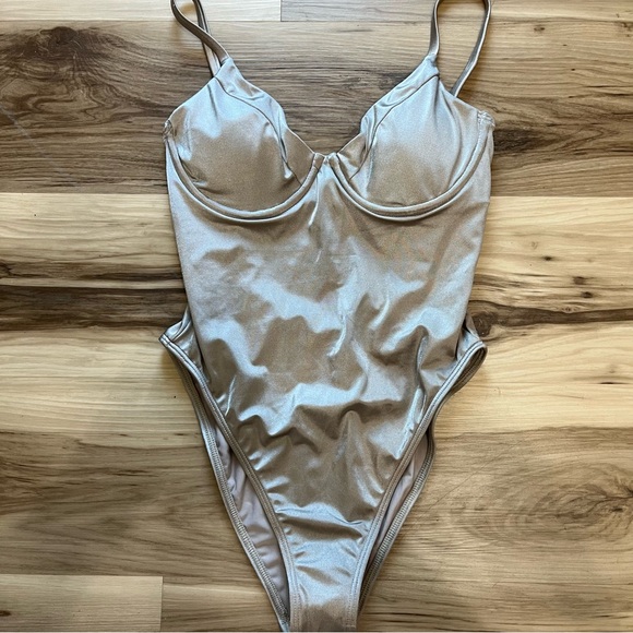NWOT Good American Swim  Shine Show Off One Piece Color Mink - Picture 11 of 12